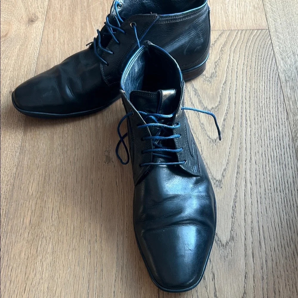 Italian Black Leather low boots